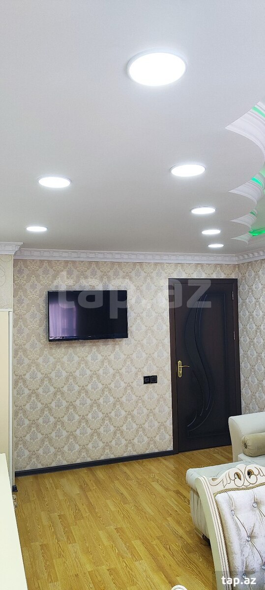 2-otaqlı mənzil, Xətai m., 65 m²
