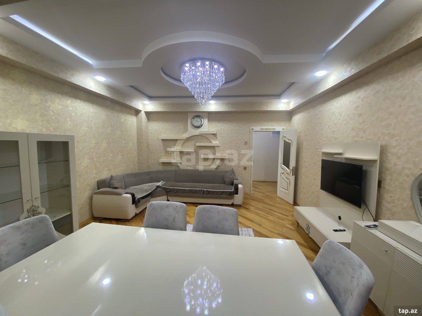 4-otaqlı yeni tikili kirayə verilir, Xırdalan ş., 140 m²
