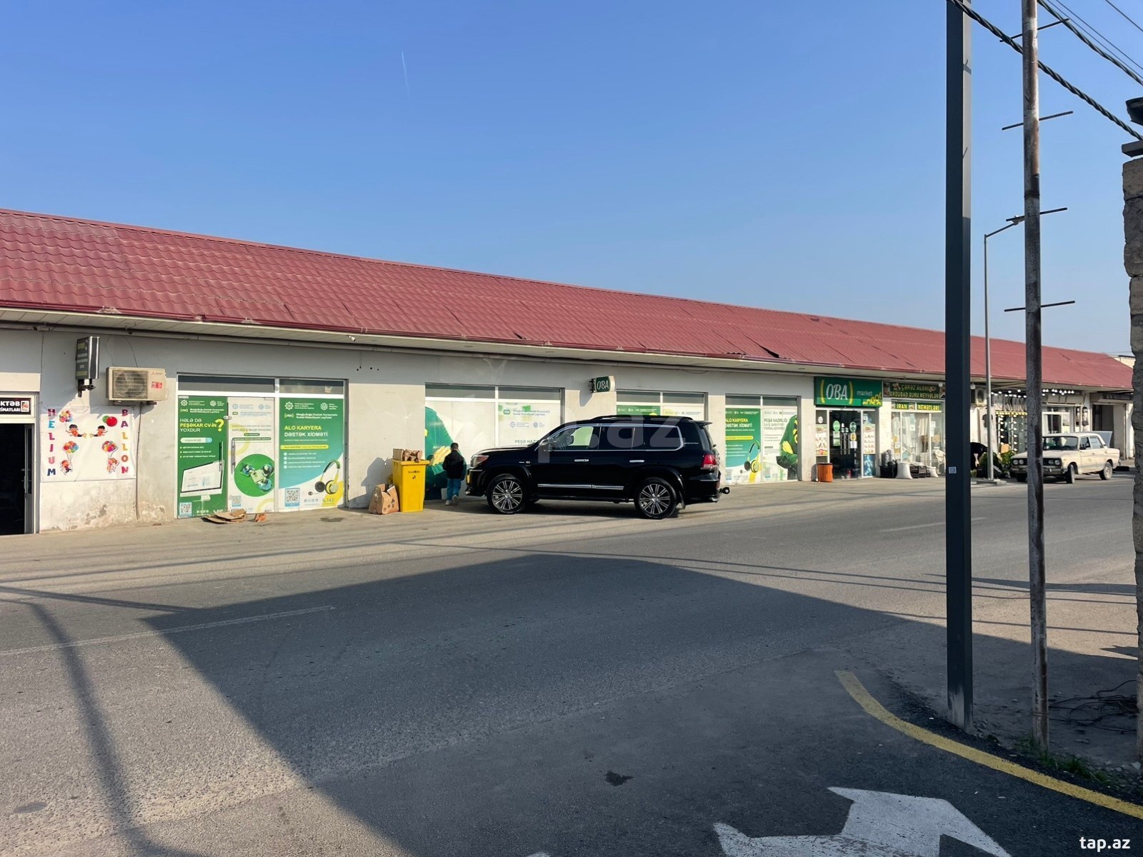 Torpaq satılır, Binə, Bakı