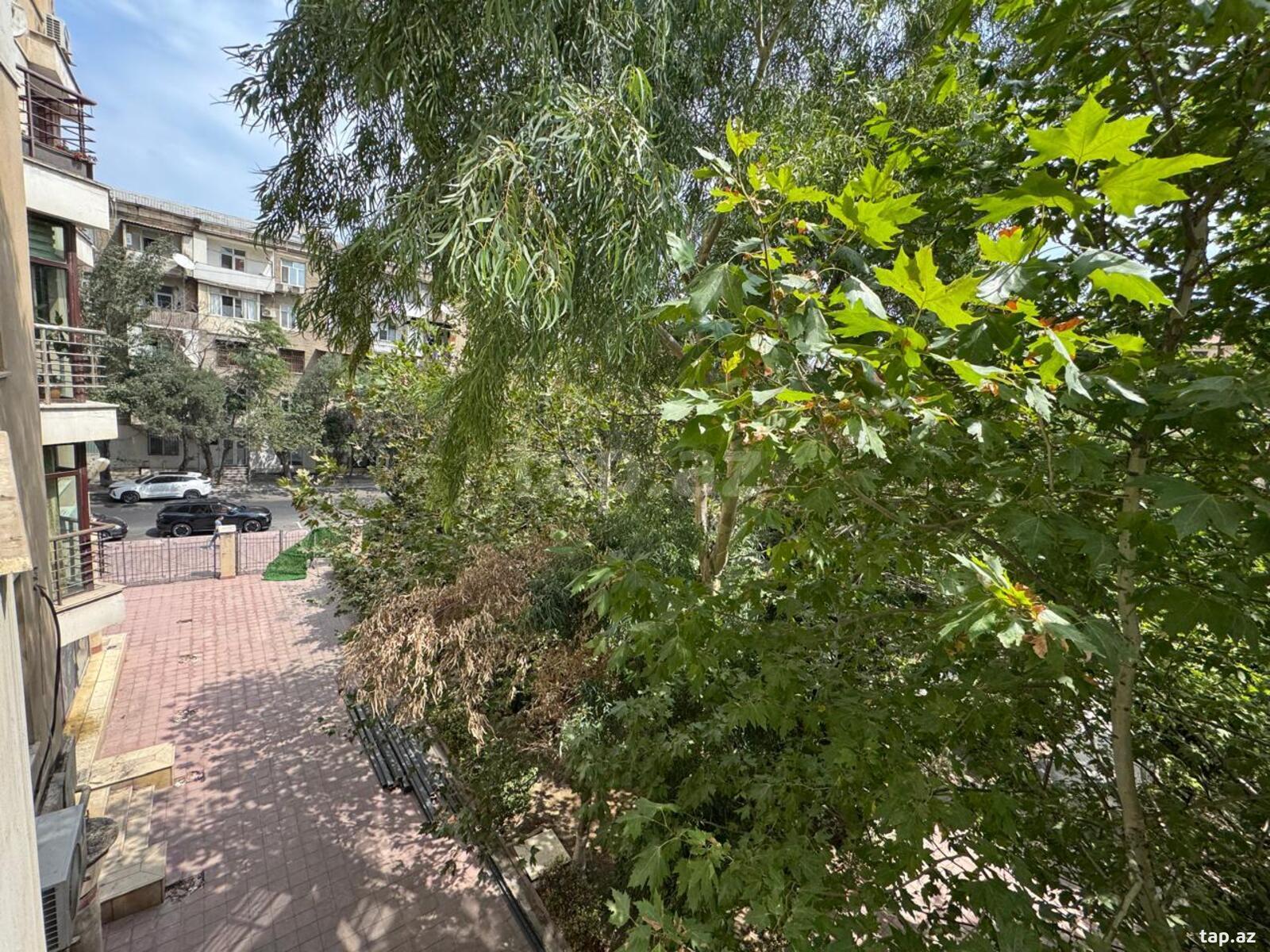 4-otaqlı yeni tikili, N.Nərimanov m., 170 m²
