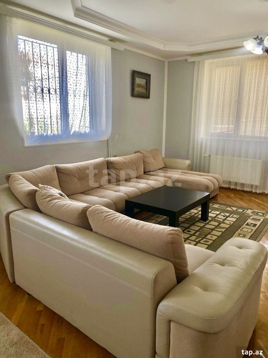 Bağ evi kirayə verilir, Novxanı qəs.