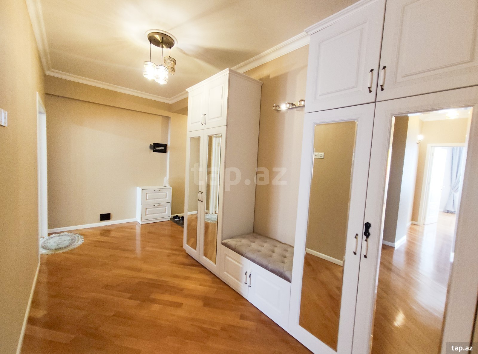 3-otaqlı yeni tikili kirayə verilir, Neftçilər m., 120 m²