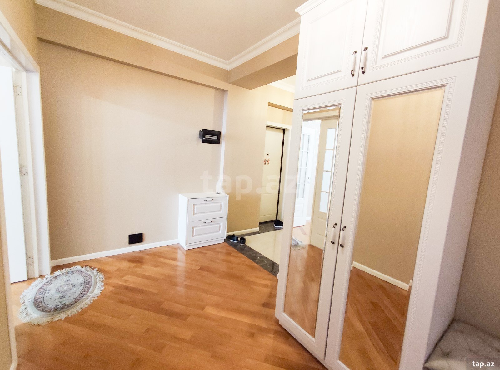 3-otaqlı yeni tikili kirayə verilir, Neftçilər m., 120 m²
