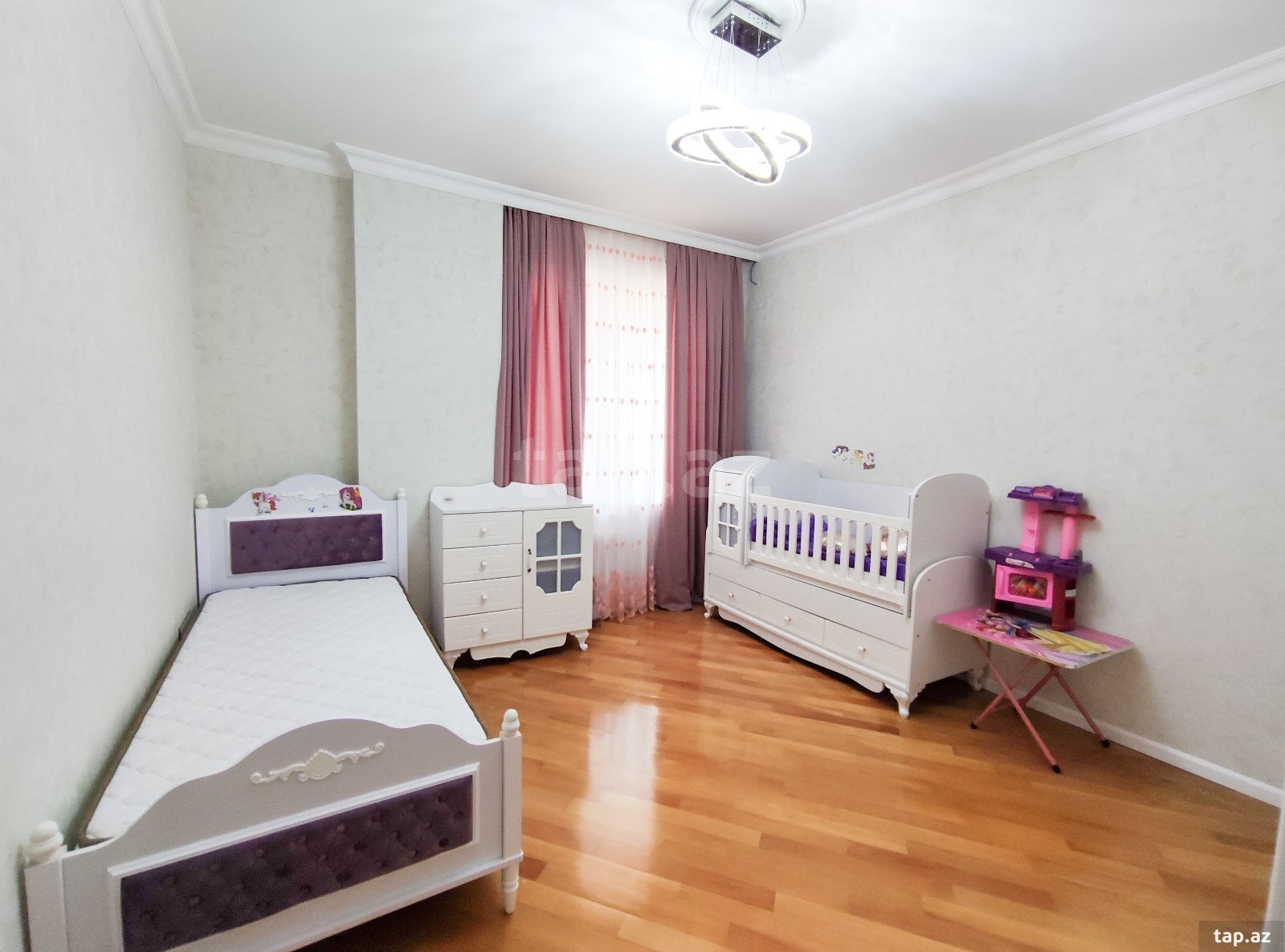 3-otaqlı yeni tikili kirayə verilir, Neftçilər m., 120 m²