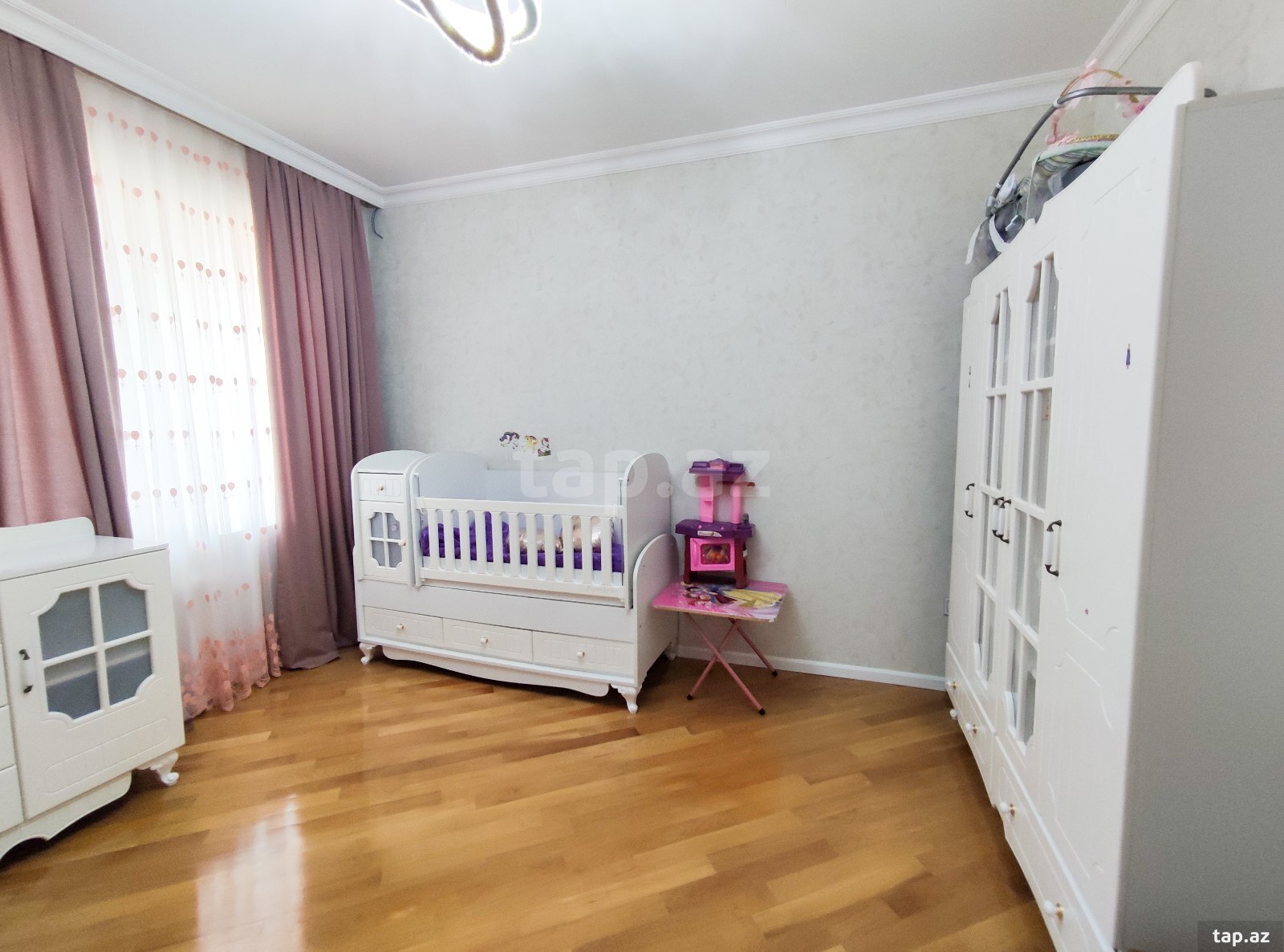 3-otaqlı yeni tikili kirayə verilir, Neftçilər m., 120 m²