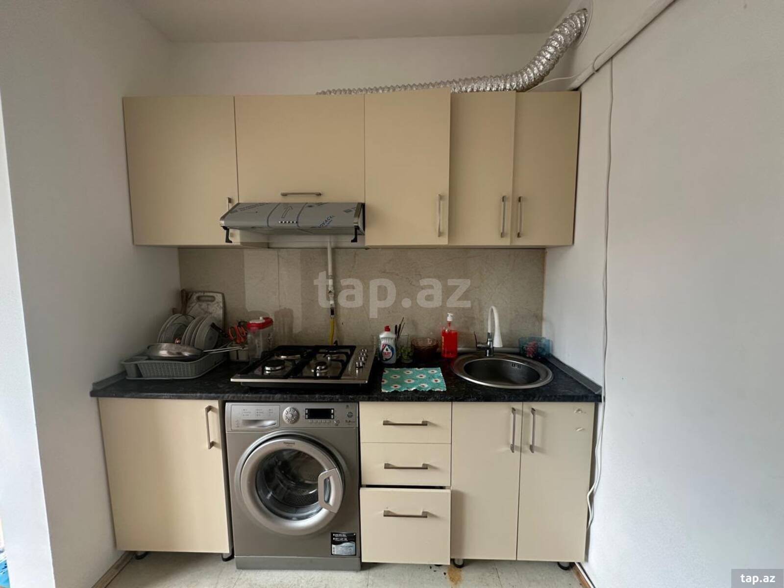 2-otaqlı mənzil kirayə verilir, Sarayevo küç., 65 m²