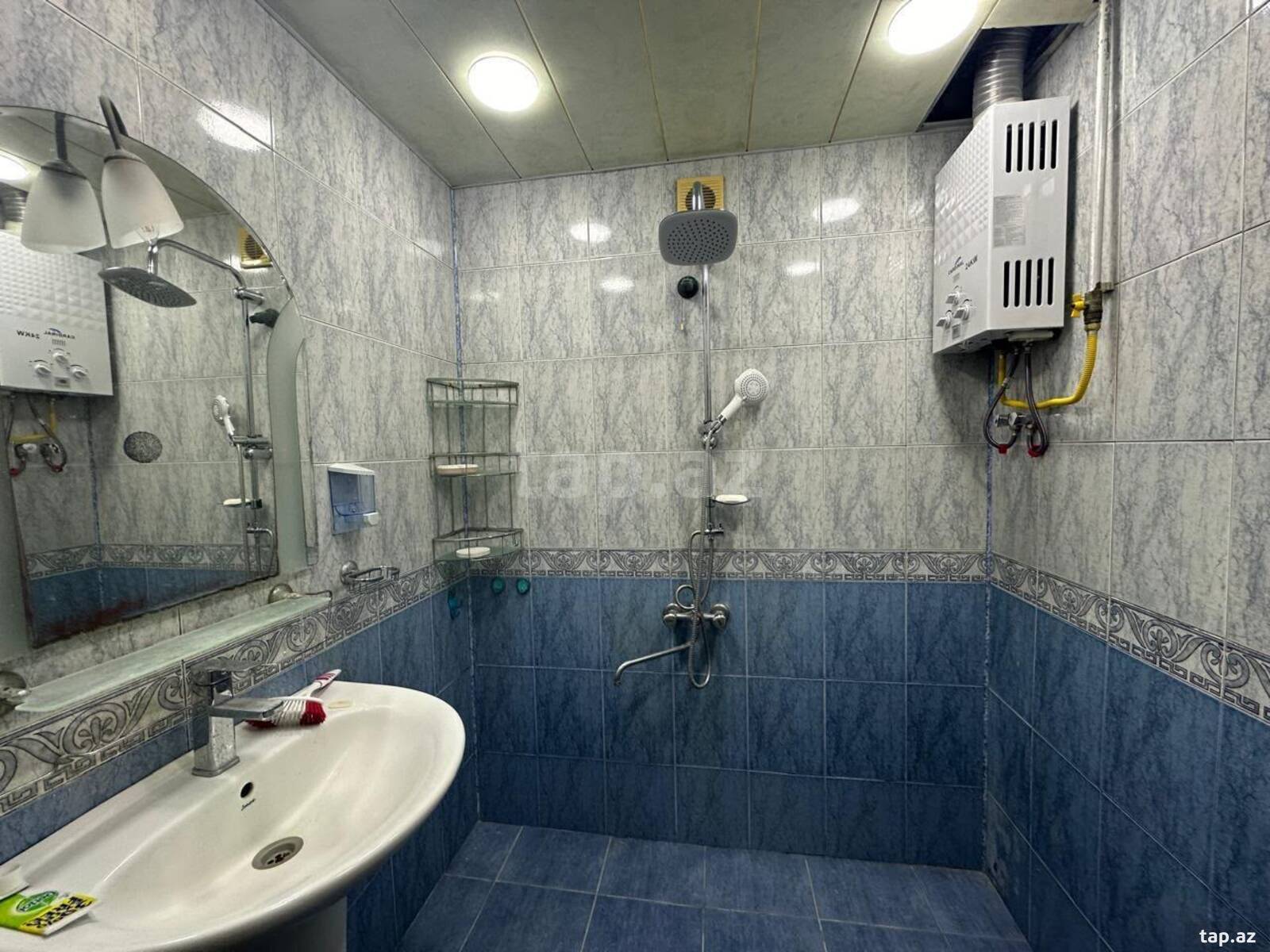 2-otaqlı mənzil kirayə verilir, Sarayevo küç., 65 m²