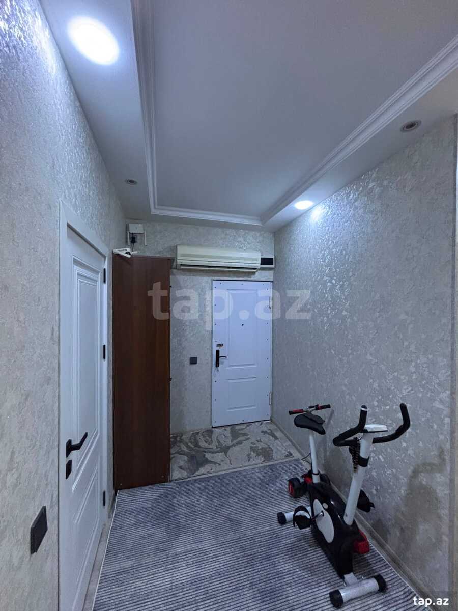 3-otaqlı mənzil, Nəsrəddin Tusi küç., 80 m²