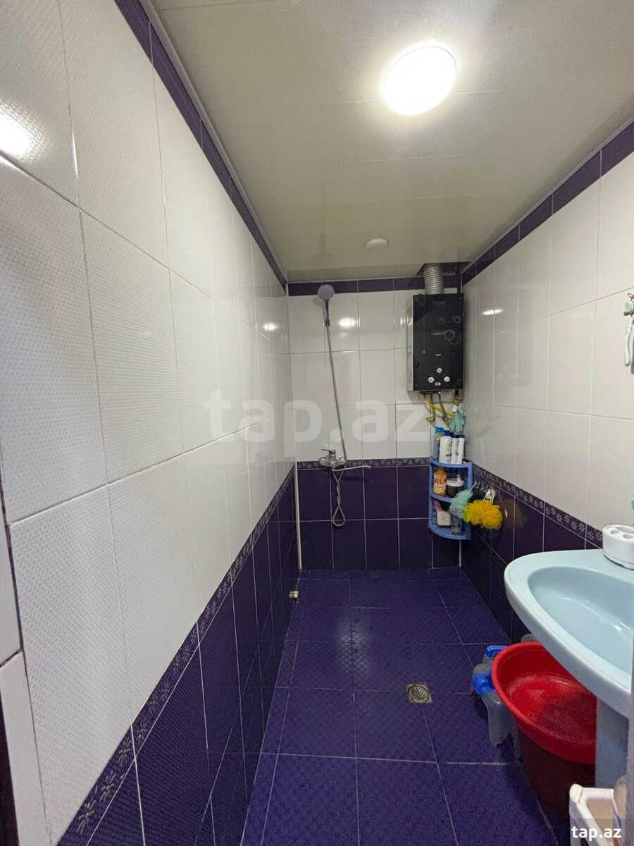 3-otaqlı mənzil, Nəsrəddin Tusi küç., 80 m²