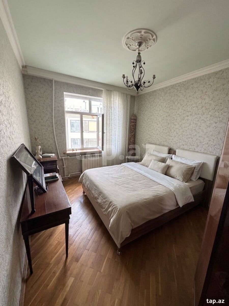 3-otaqlı mənzil, Zaur Şərifov küç 85, 80 m²