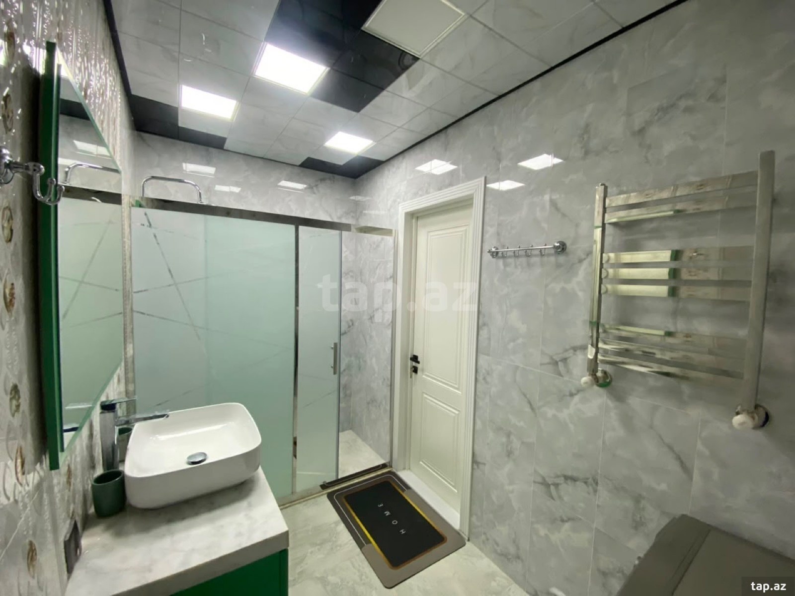 3-otaqlı yeni tikili kirayə verilir, F.Qasımzadə küç., 140 m²