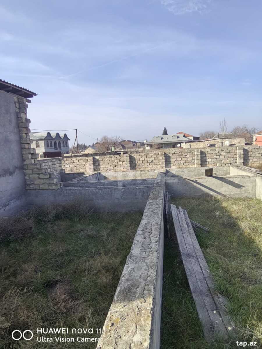 10 sot torpaq sahəsi, Pirşağı qəs.
