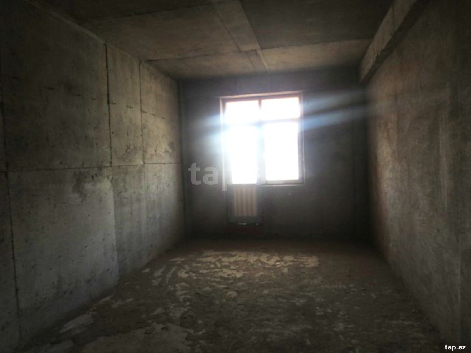 2-otaqlı yeni tikili, İnşaatçılar m., 105 m²