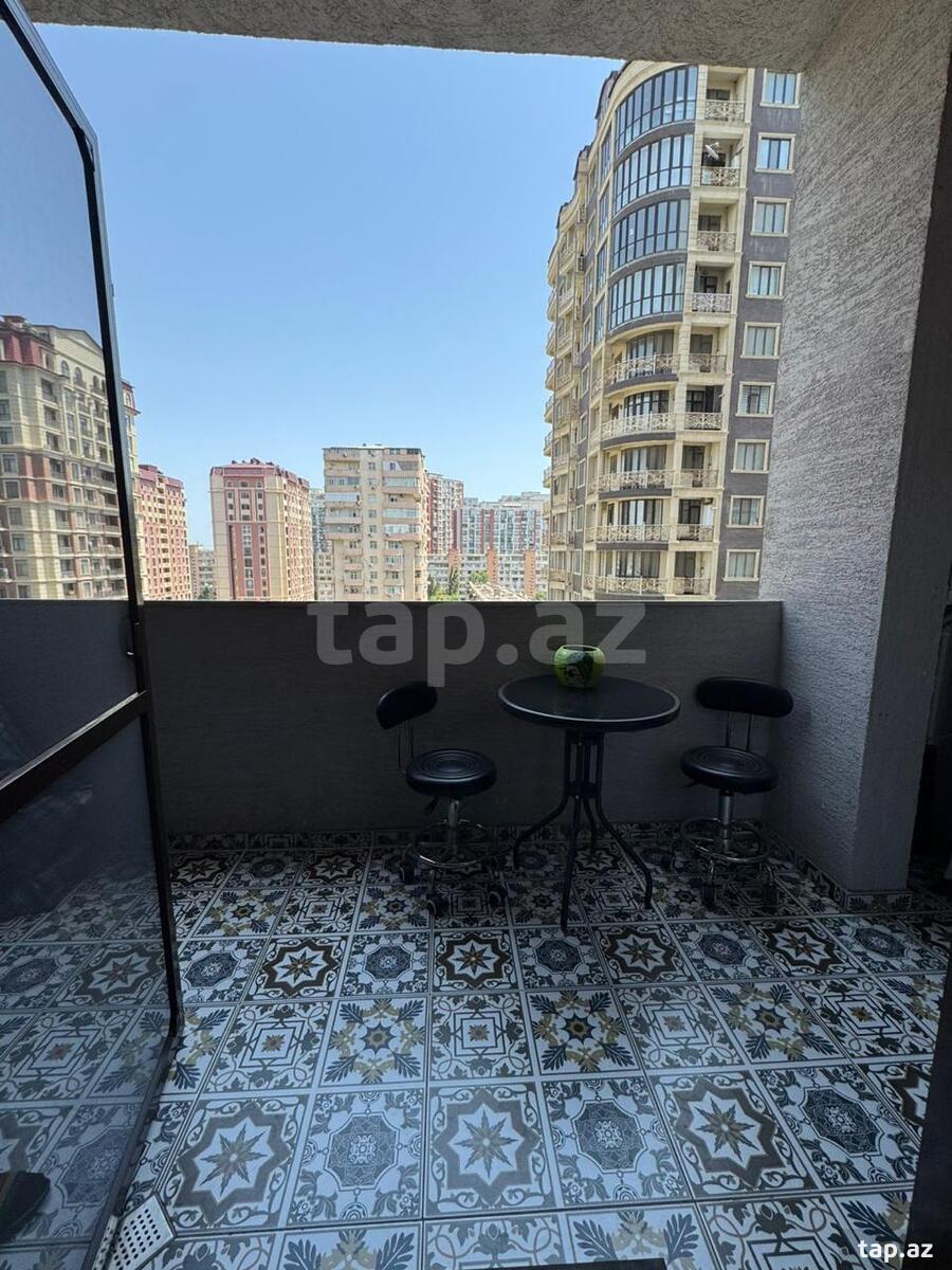 3-otaqlı yeni tikili, Faiq Yusifov küç., 145 m²