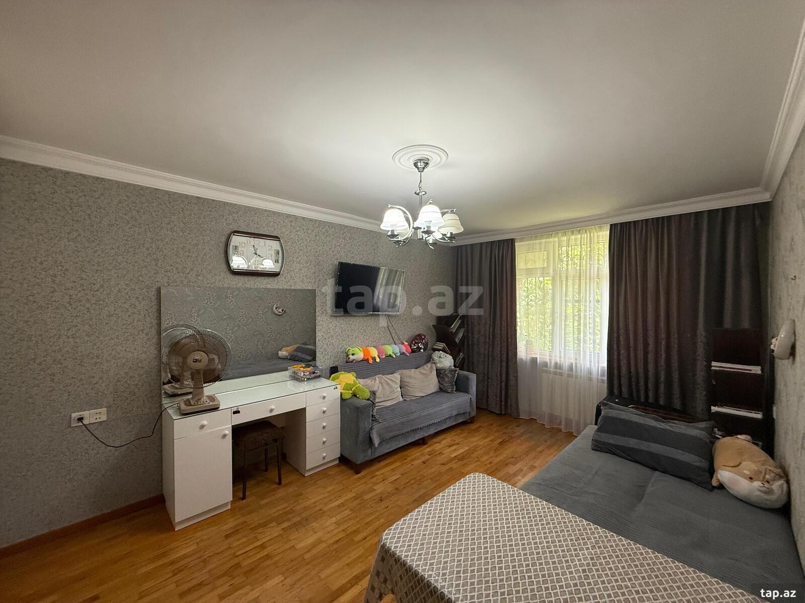 3-otaqlı mənzil, Rüstəm Rüstəmov küç., 70 m²