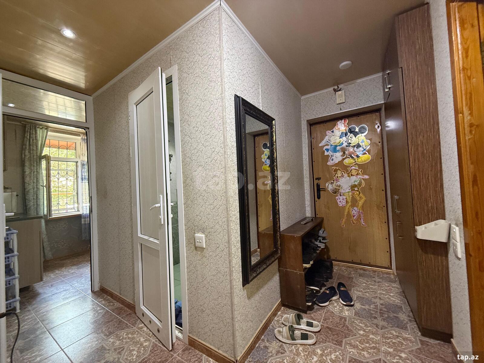 3-otaqlı mənzil, Rüstəm Rüstəmov küç., 70 m²