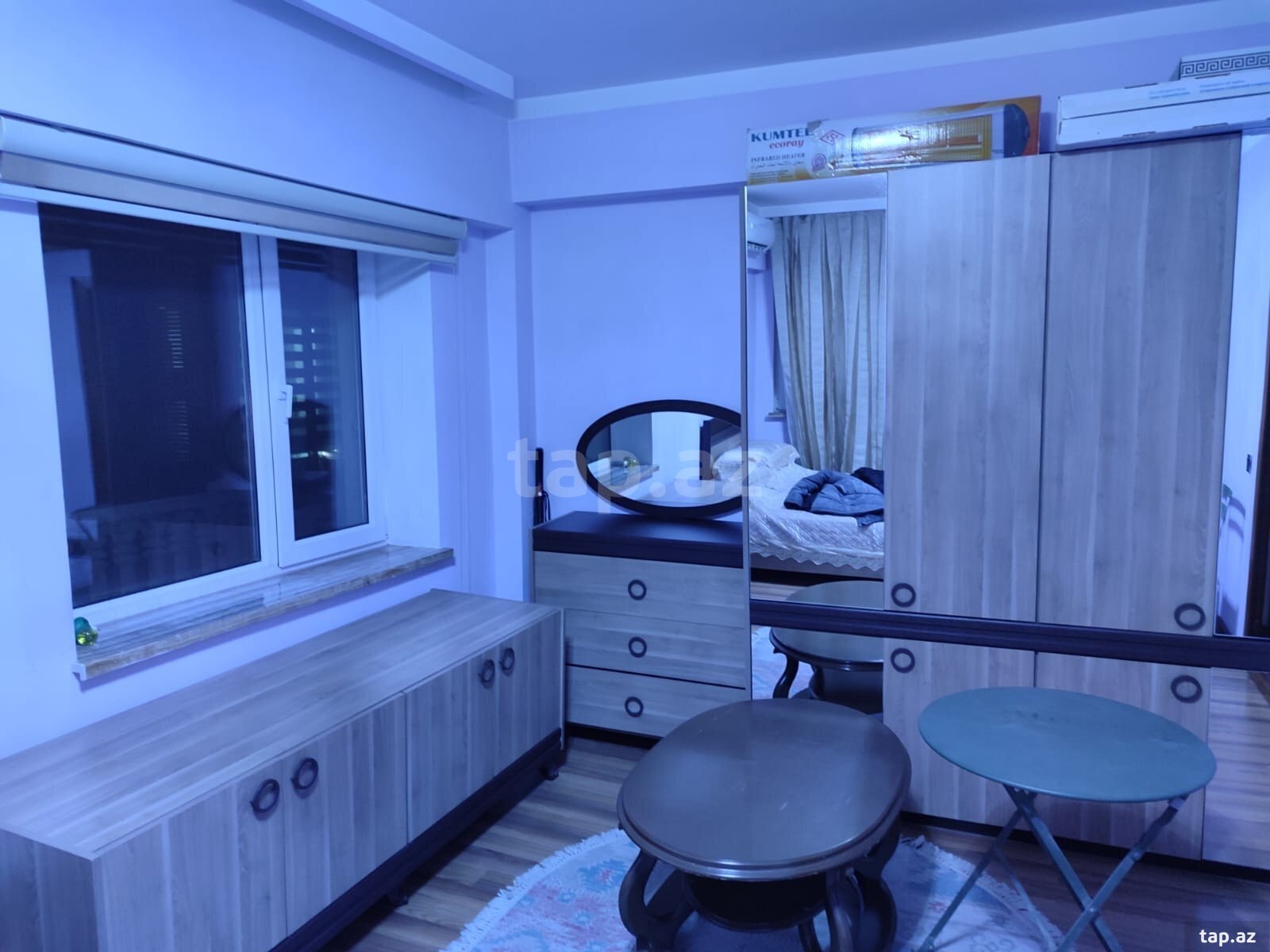 2-otaqlı mənzil kirayə verilir, Sahil m., 80 m²