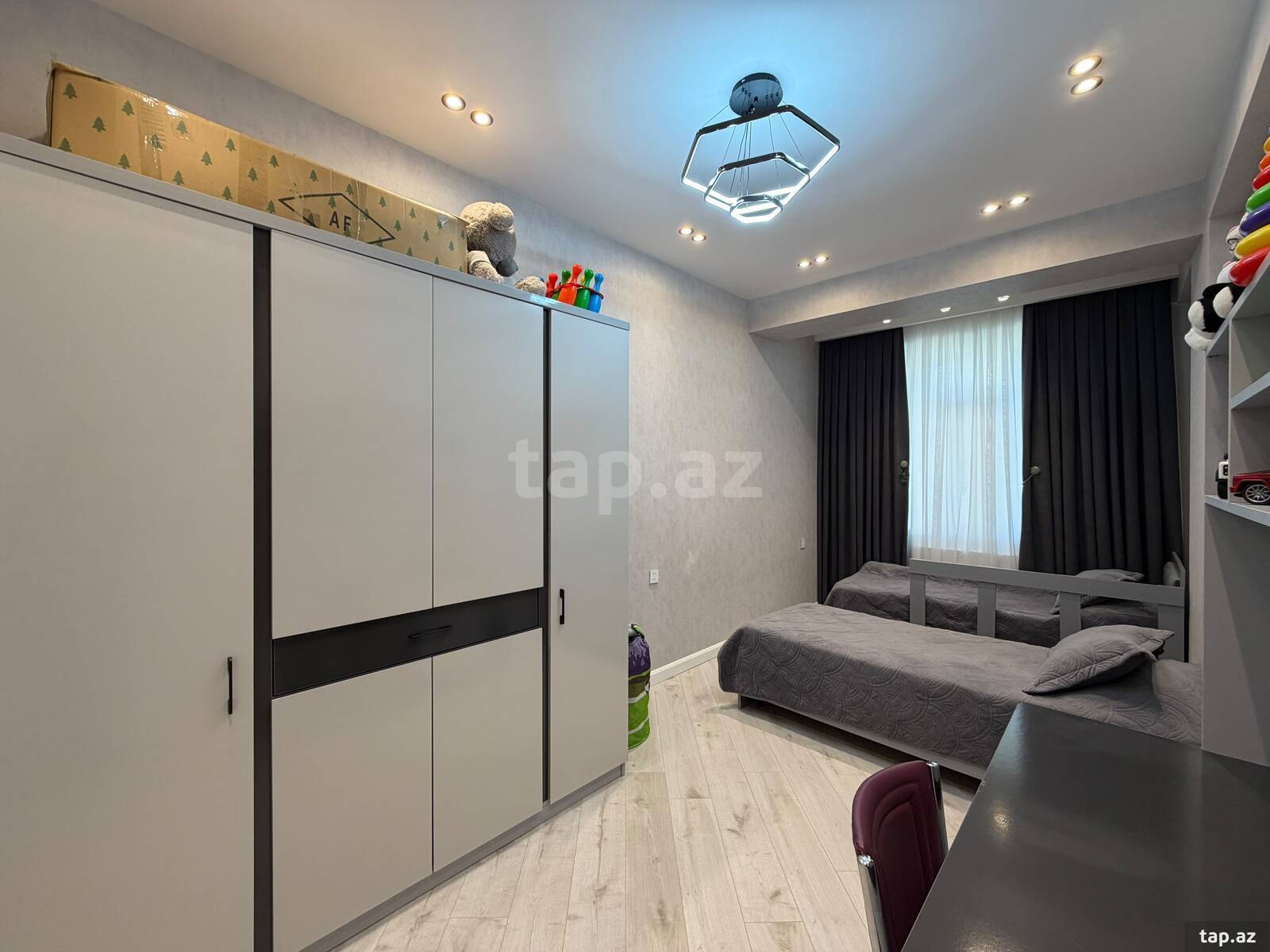 3-otaqlı yeni tikili, Xətai r., 91 m²
