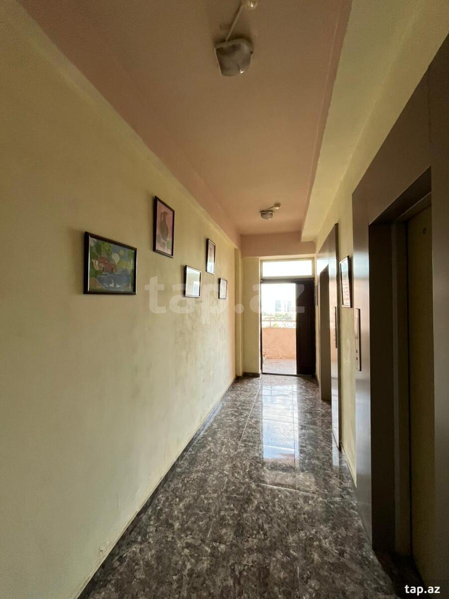 4-otaqlı yeni tikili, Həsən Salmani küç., 165 m²
