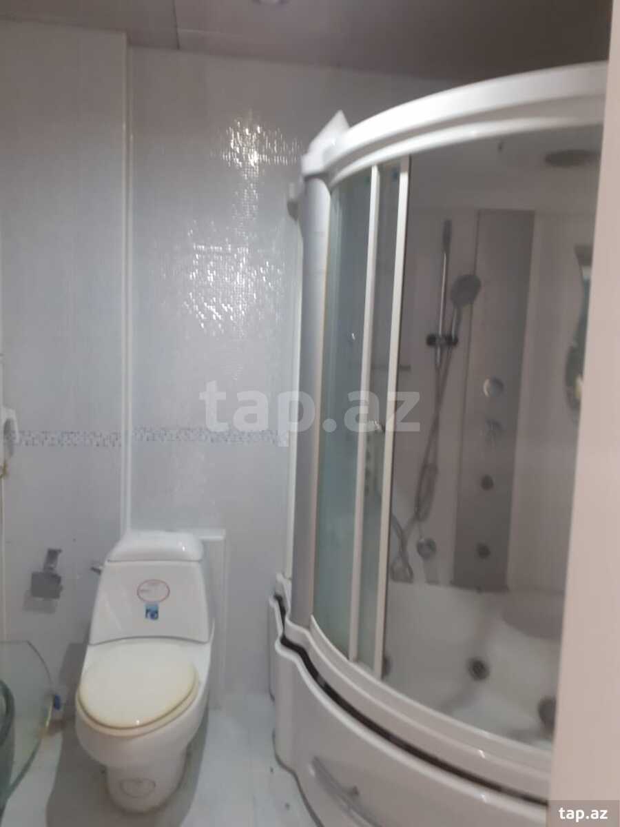 3-otaqlı yeni tikili, 28 May m., 140 m²
