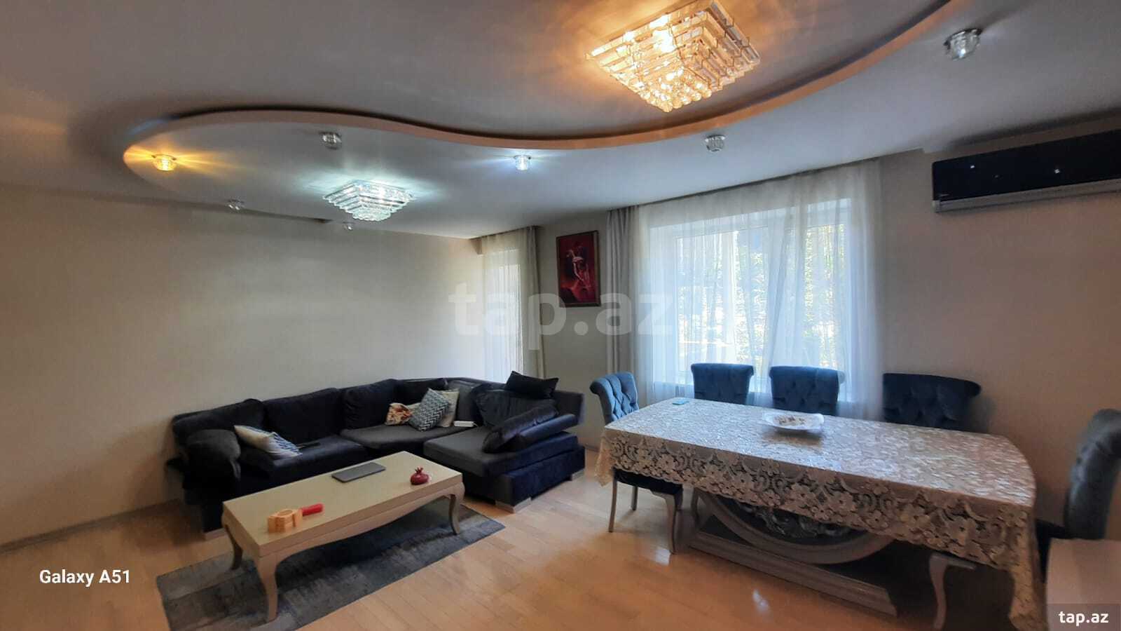 3-otaqlı mənzil, İnşaatçılar pr., 100 m²