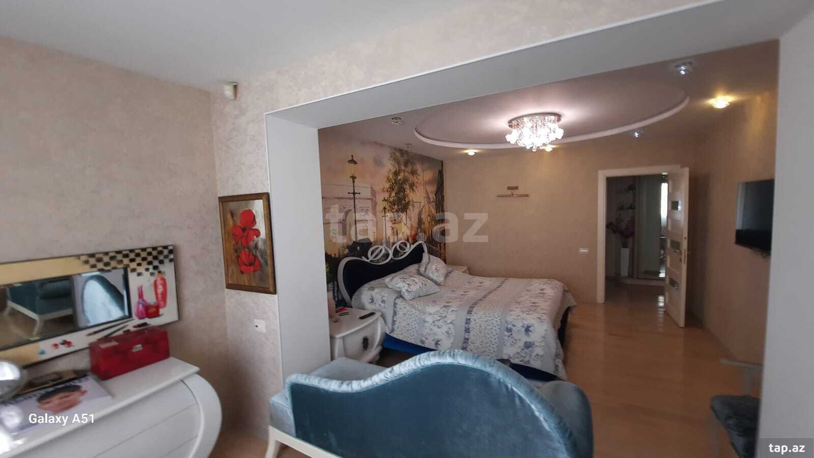 3-otaqlı mənzil, İnşaatçılar pr., 100 m²