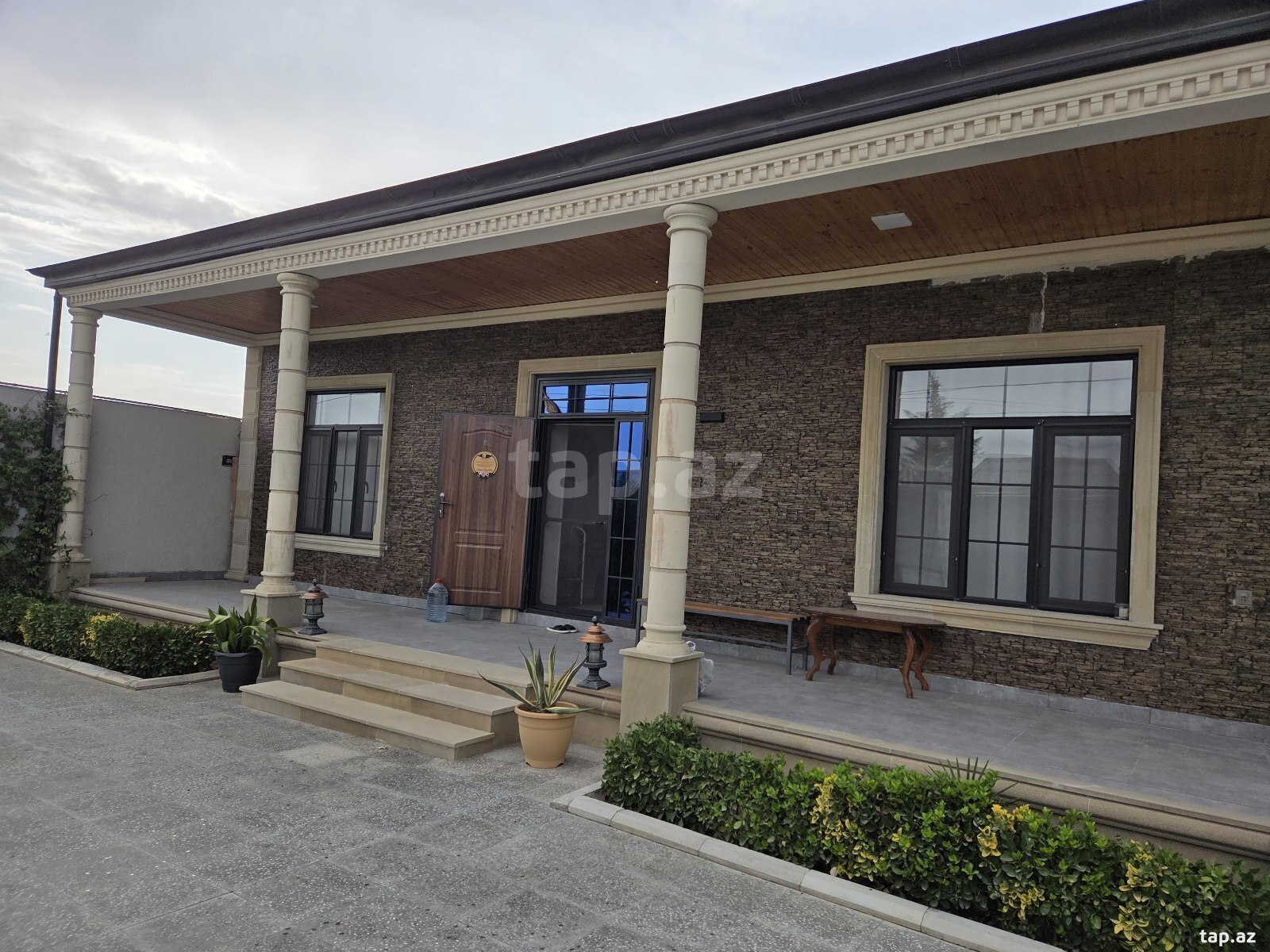 Bağ evi kirayə verilir, Nardaran qəs.