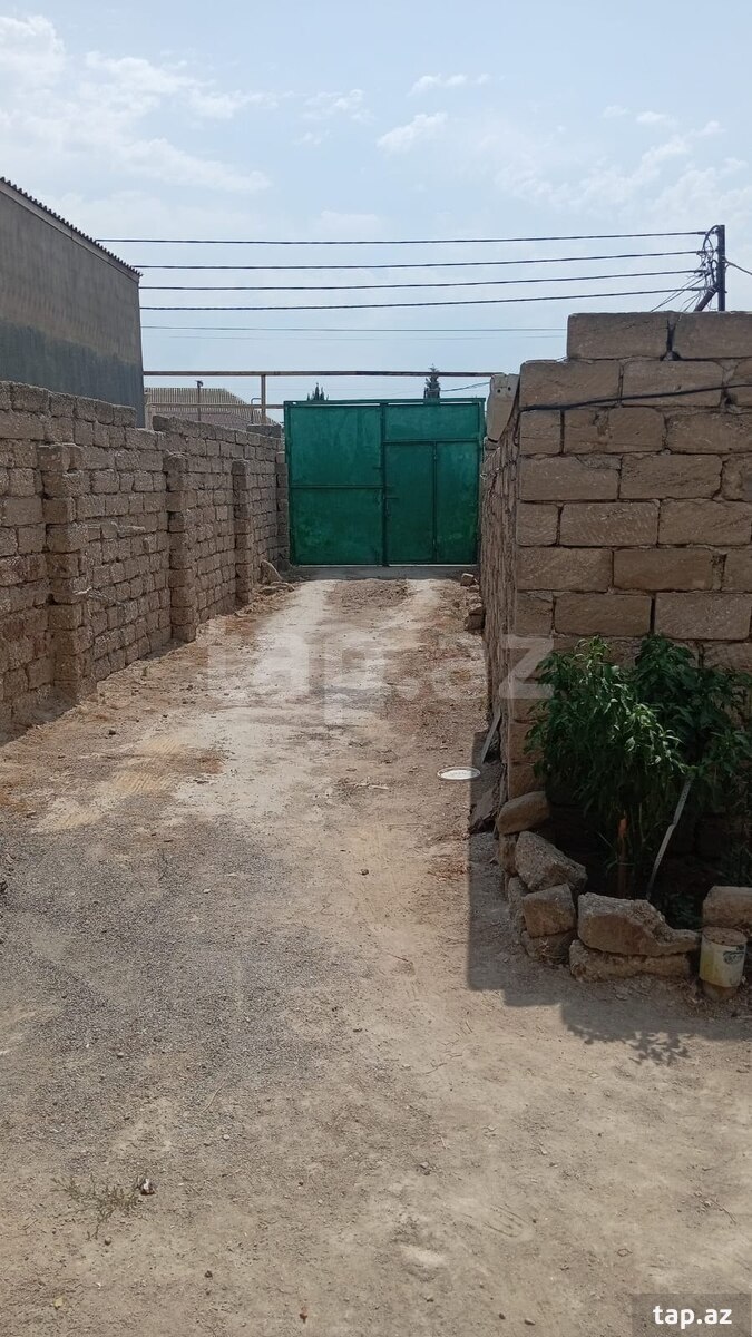 Həyət evi, Binə qəs.