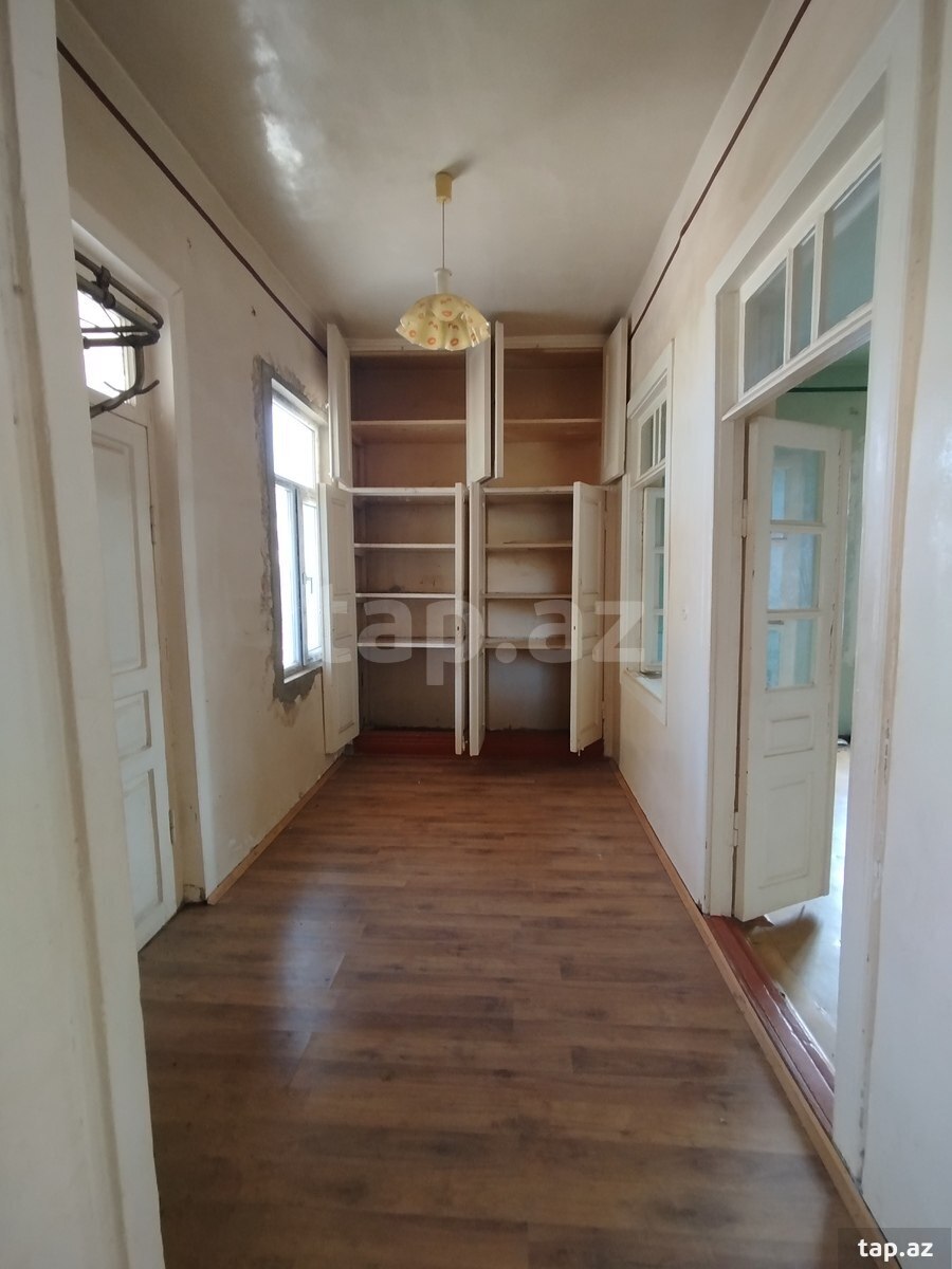 Bağ evi, Pirşağı qəs.