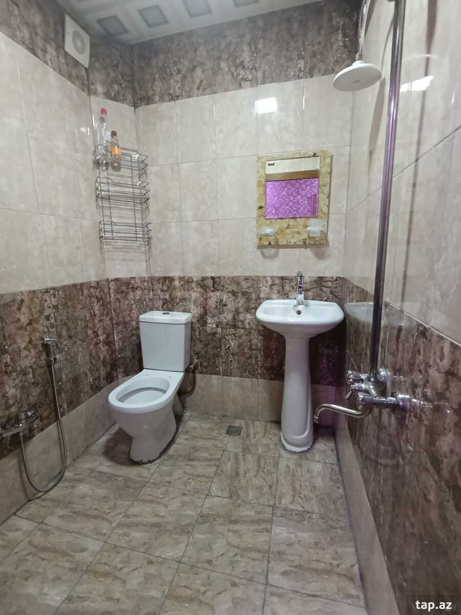 2-otaqlı mənzil kirayə verilir, Gəncə ş., 55 m²
