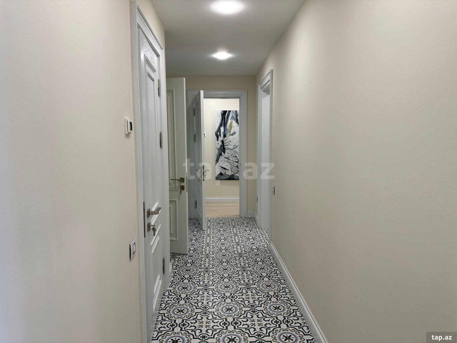 3-otaqlı yeni tikili kirayə verilir, Neftçilər pr., 185 m²