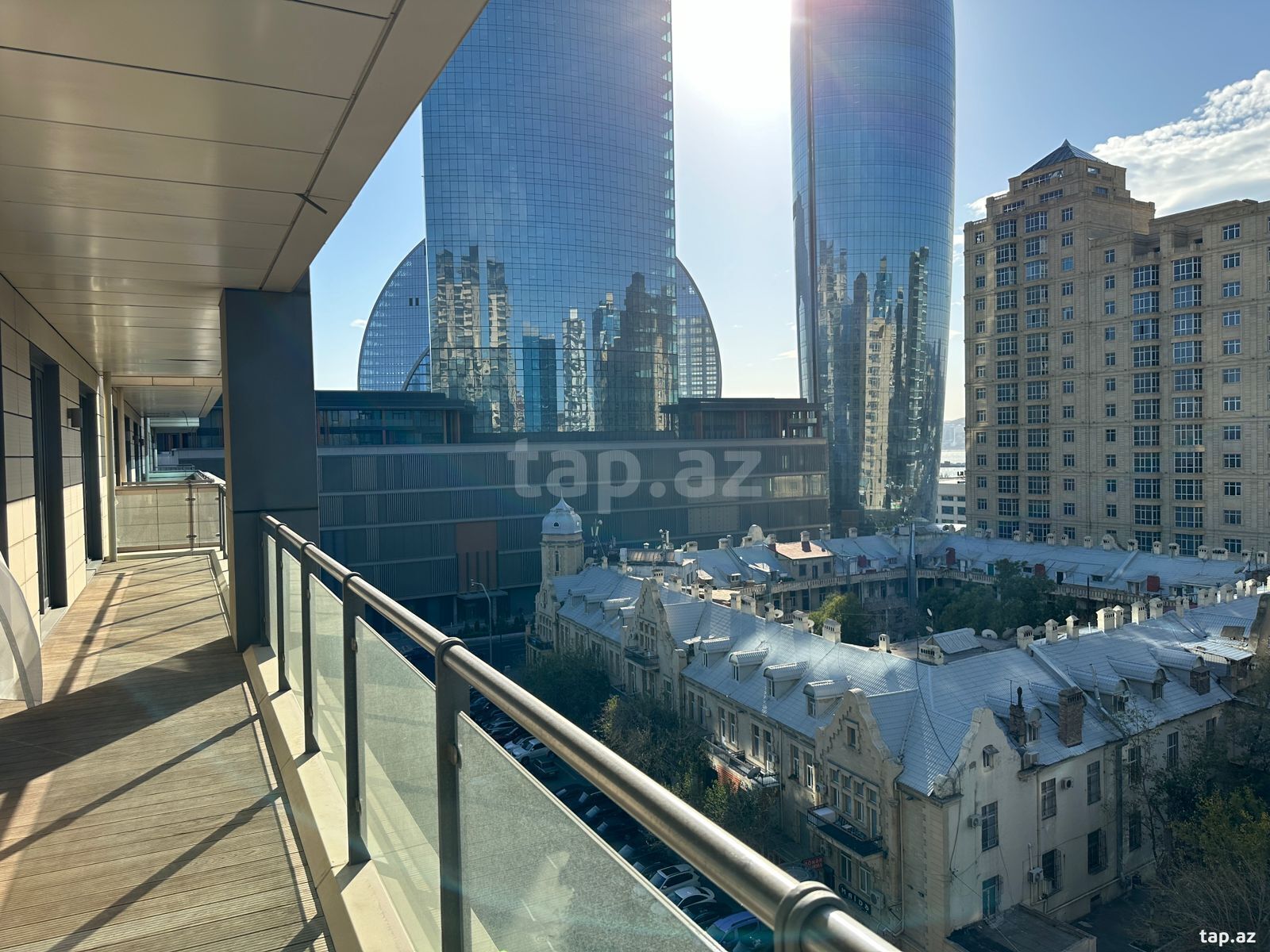 3-otaqlı yeni tikili kirayə verilir, Neftçilər pr., 185 m²