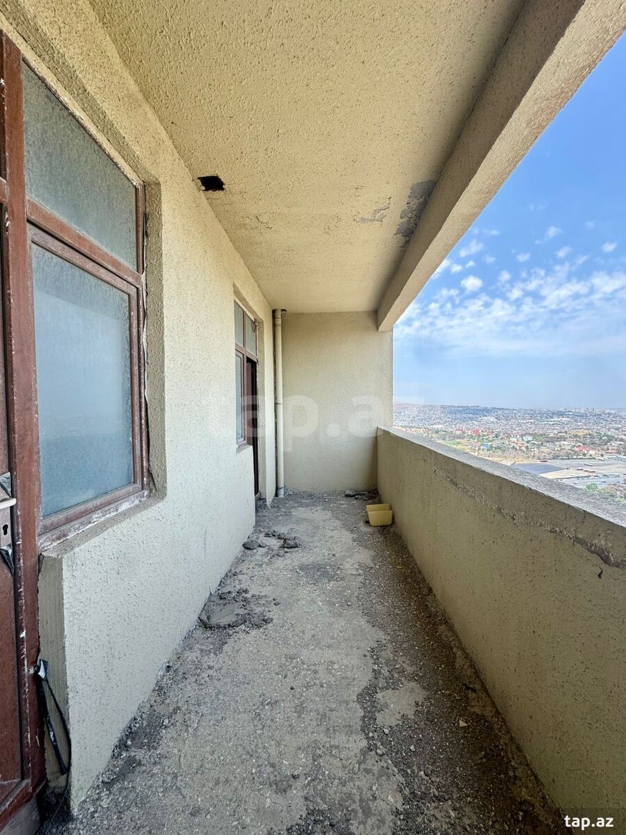 2-otaqlı yeni tikili, Moskva pr., 80 m²