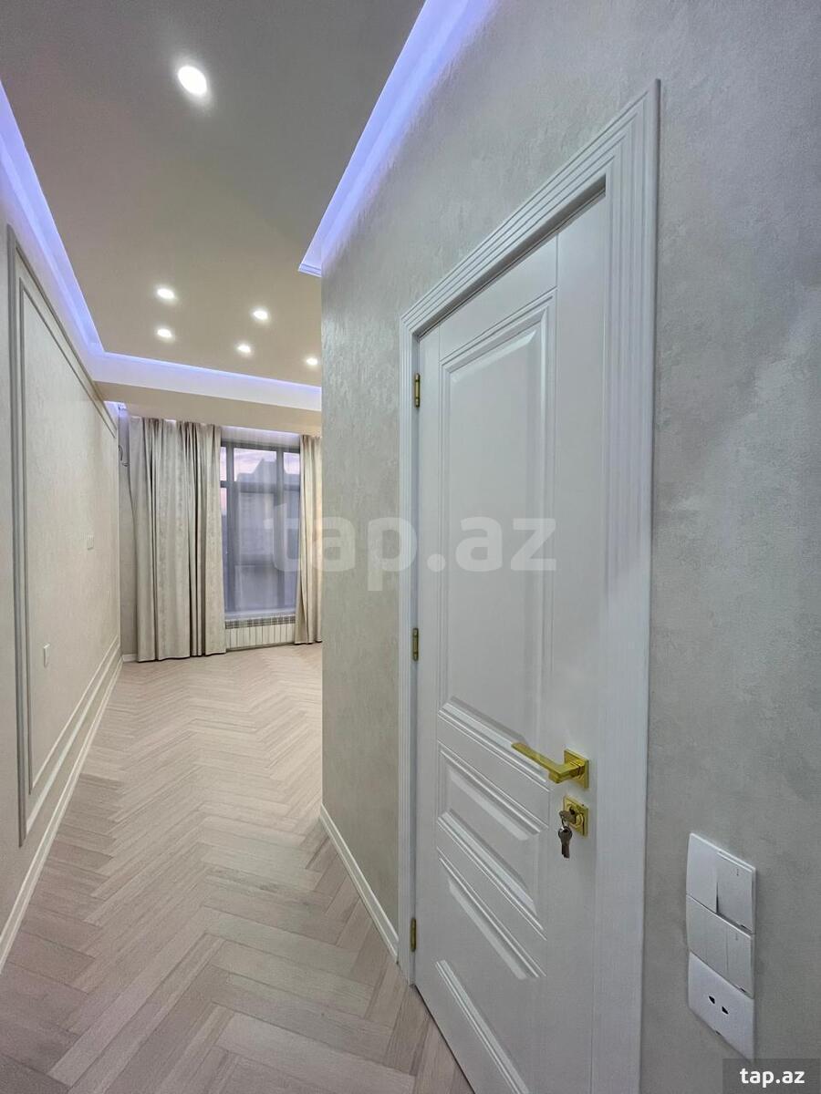 4-otaqlı yeni tikili, Sənan Kərimov küç., 130 m²