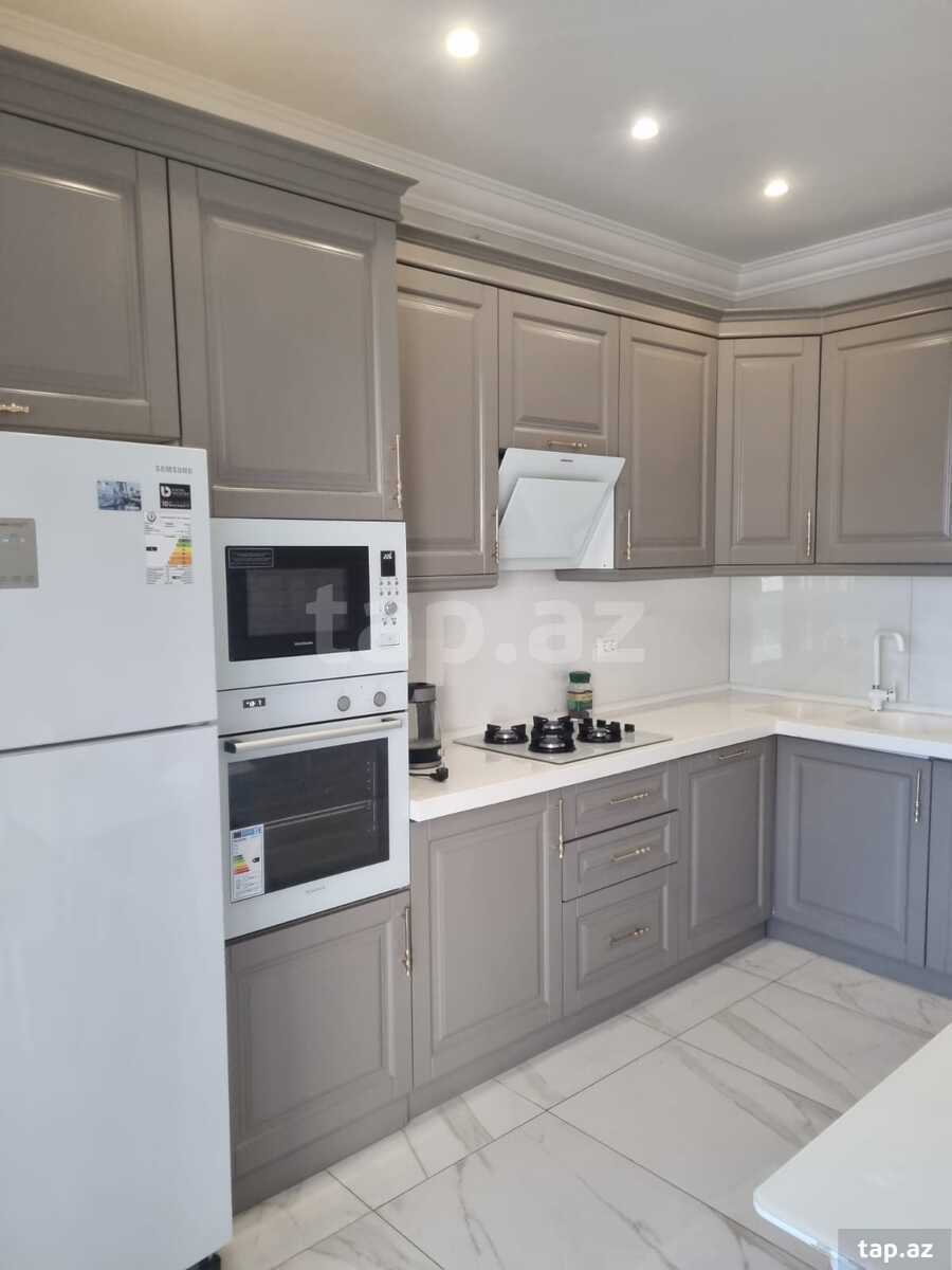 3-otaqlı yeni tikili kirayə verilir, Tbilisi pr., 150 m²