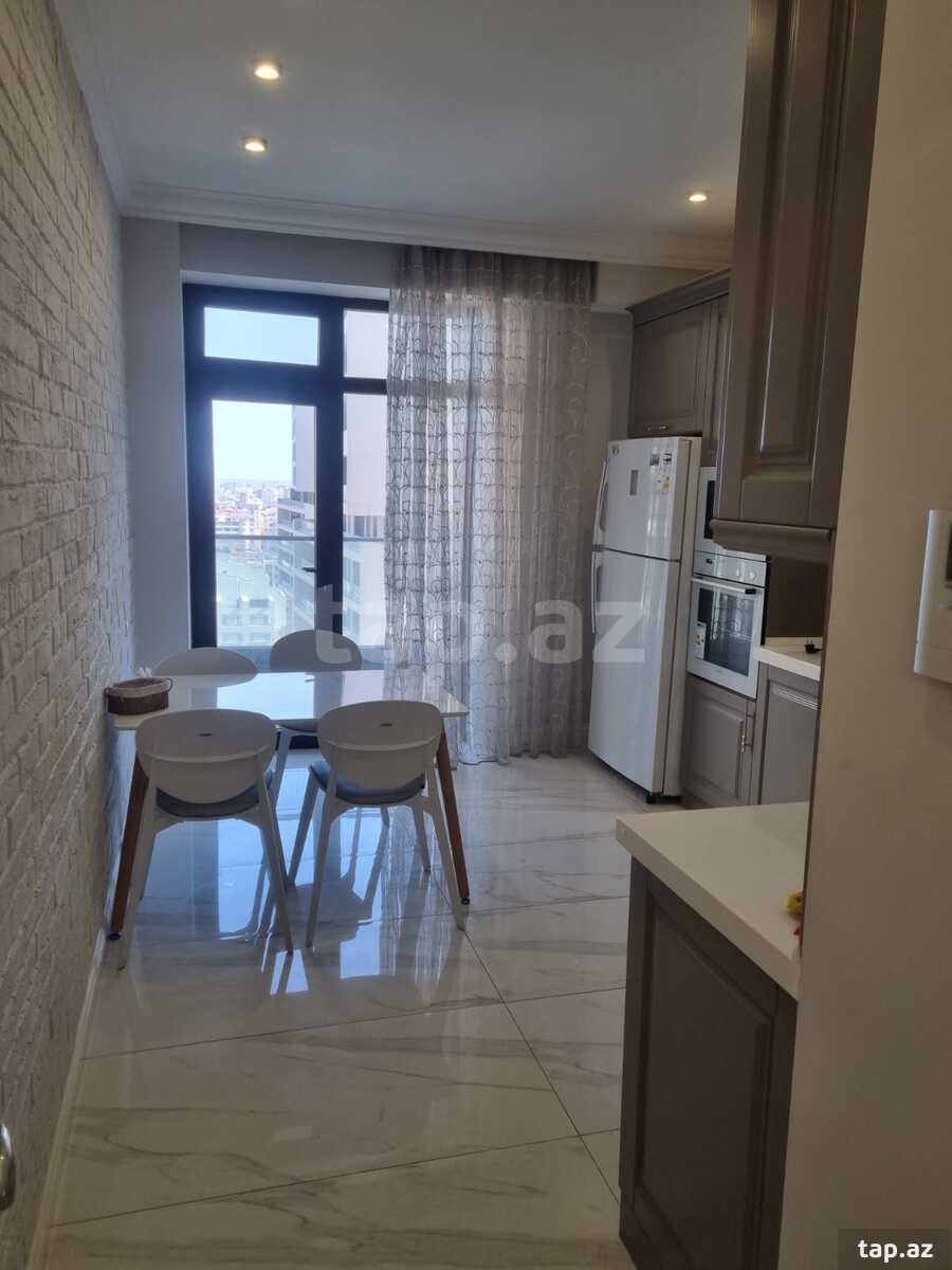 3-otaqlı yeni tikili kirayə verilir, Tbilisi pr., 150 m²