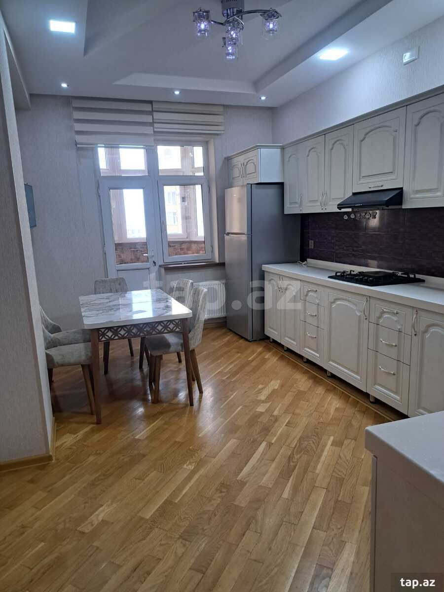 4-otaqlı yeni tikili kirayə verilir, Sumqayıt ş., 138 m²
