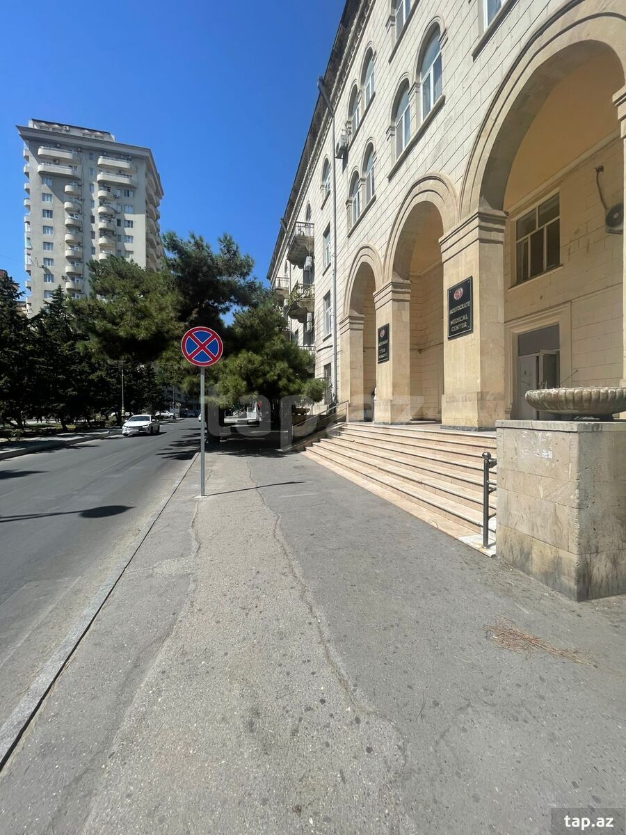3-otaqlı mənzil, Aşıq Molla Cümə küç., 60 m²