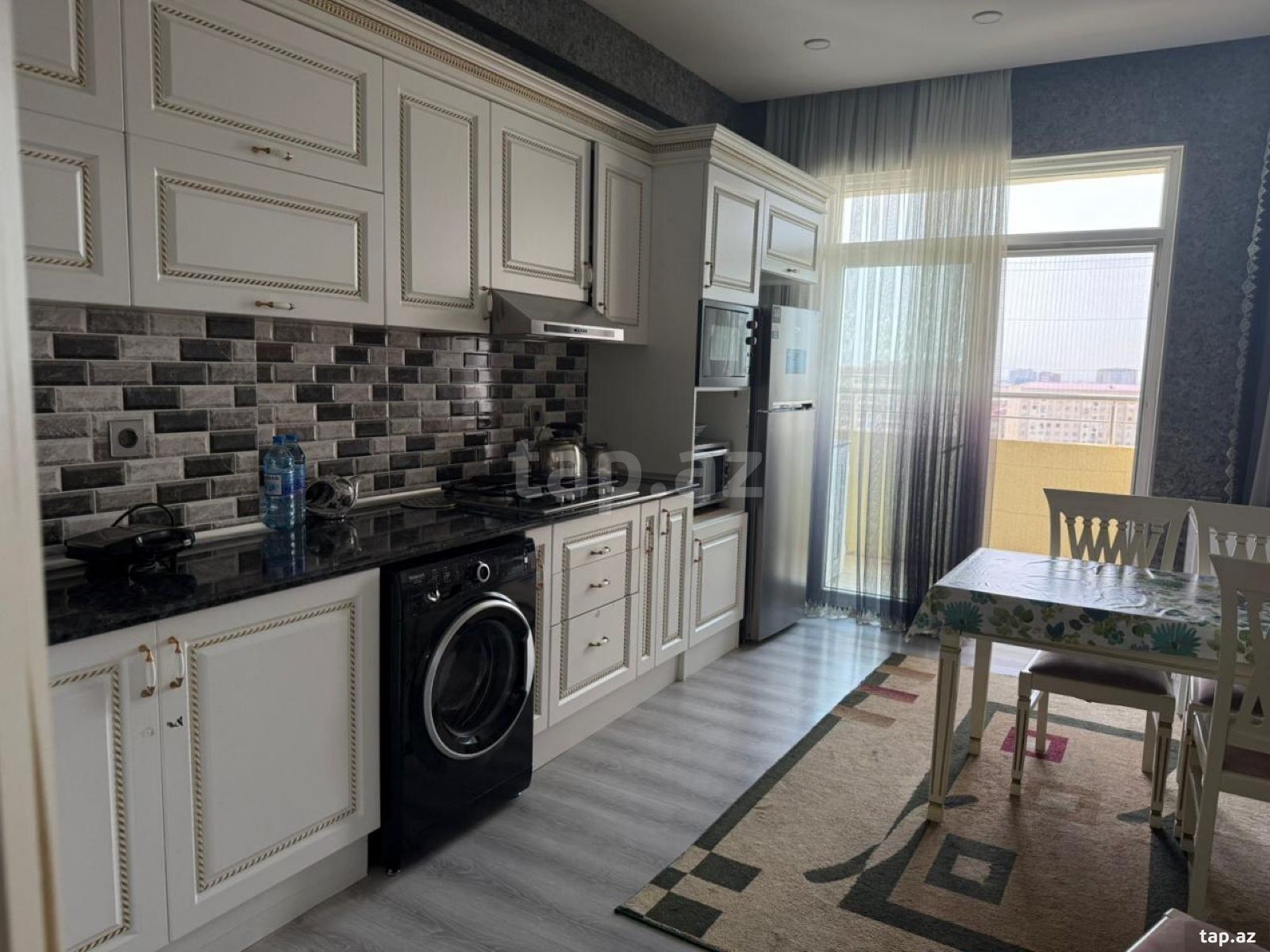 4-otaqlı yeni tikili kirayə verilir, Sumqayıt ş., 140 m²