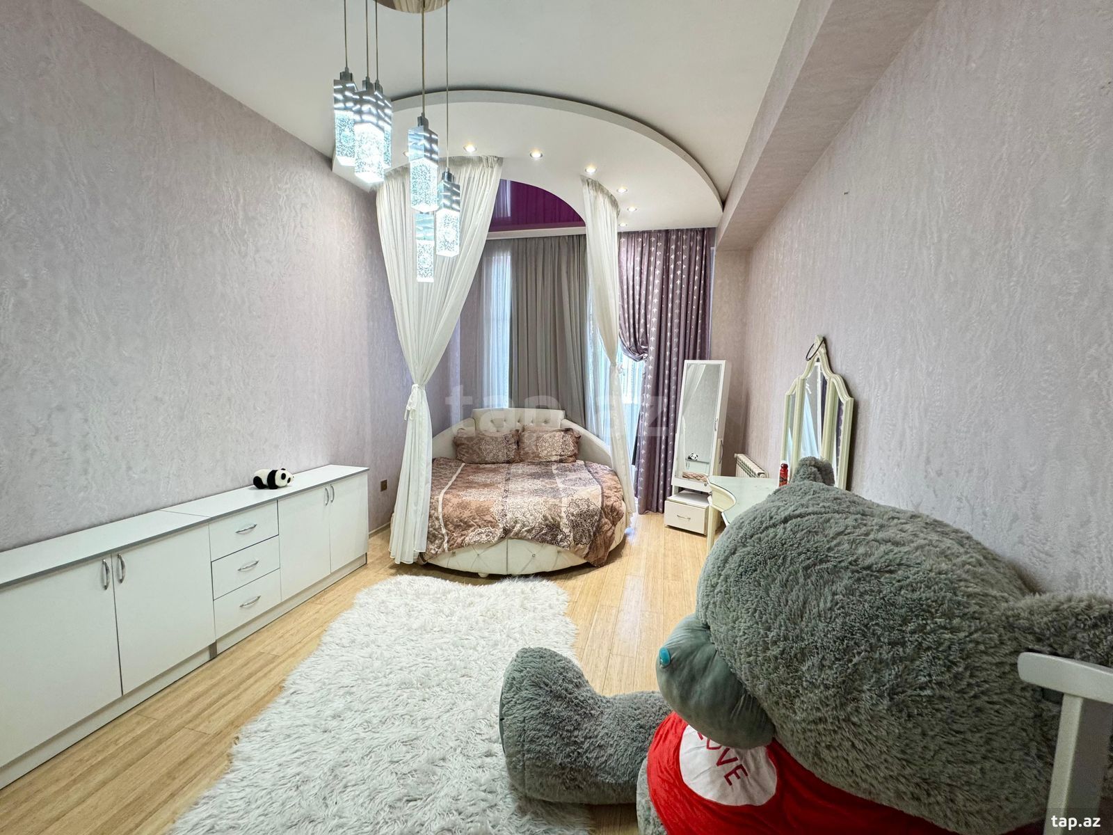 3-otaqlı yeni tikili, Qulu Quliyev küç., 118 m²
