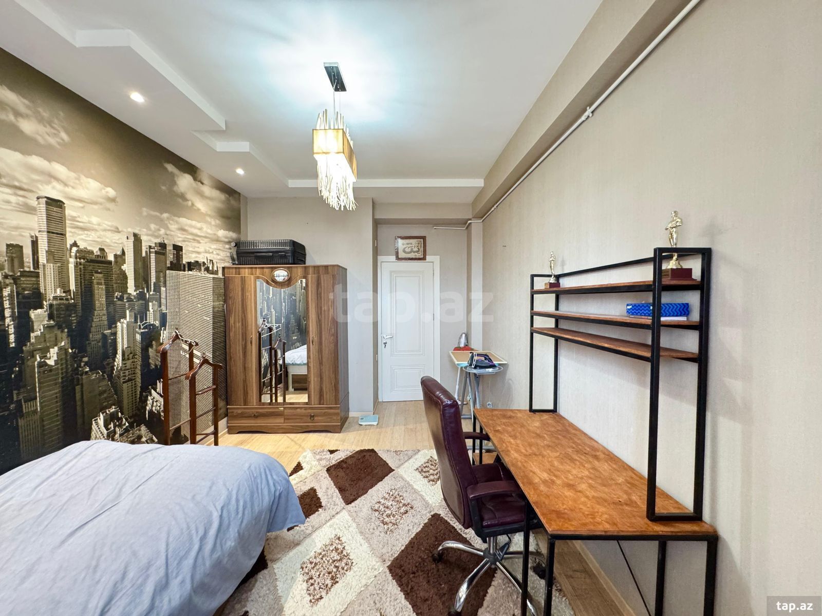 3-otaqlı yeni tikili, Qulu Quliyev küç., 118 m²