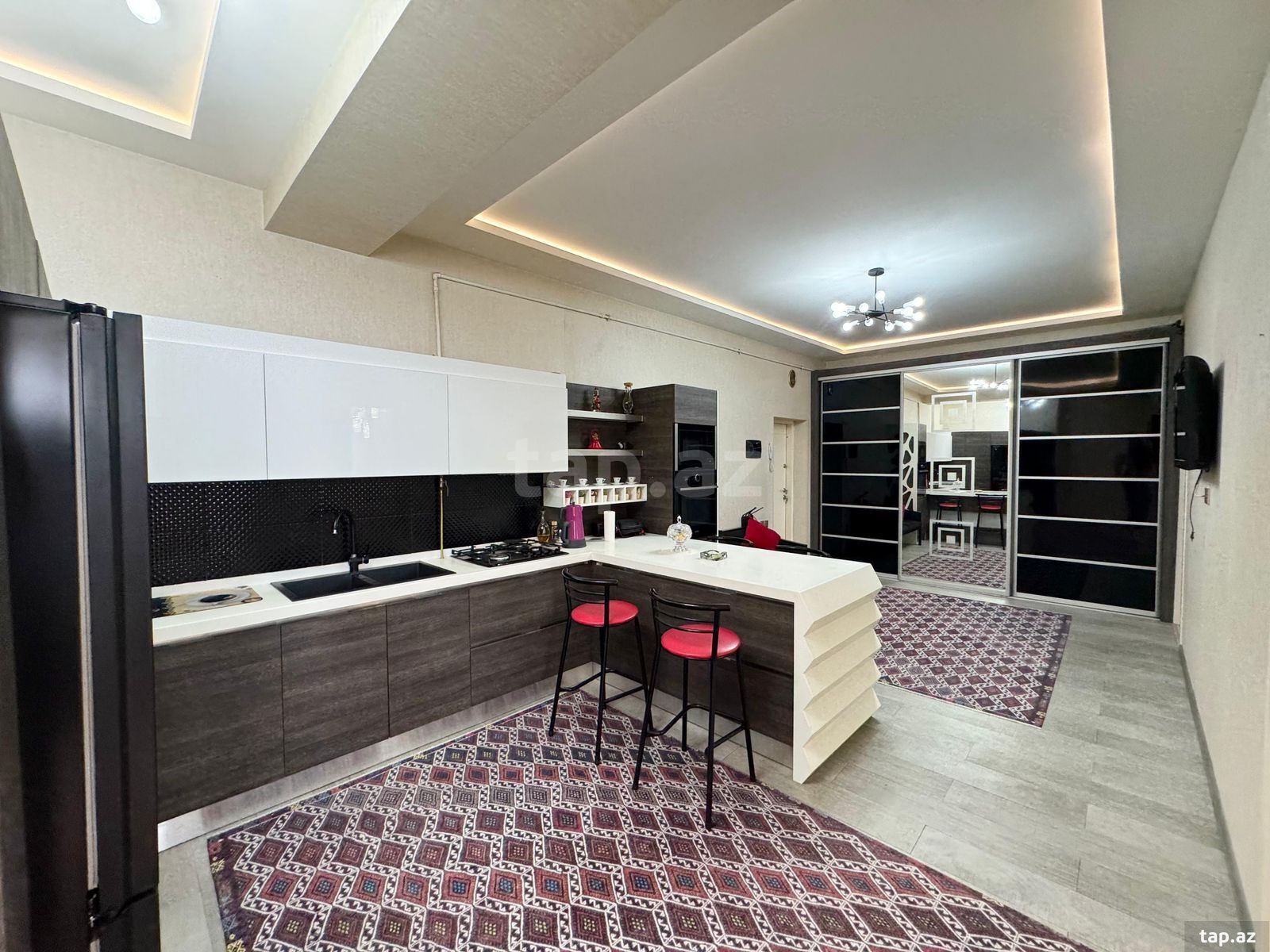 3-otaqlı yeni tikili, Qulu Quliyev küç., 118 m²