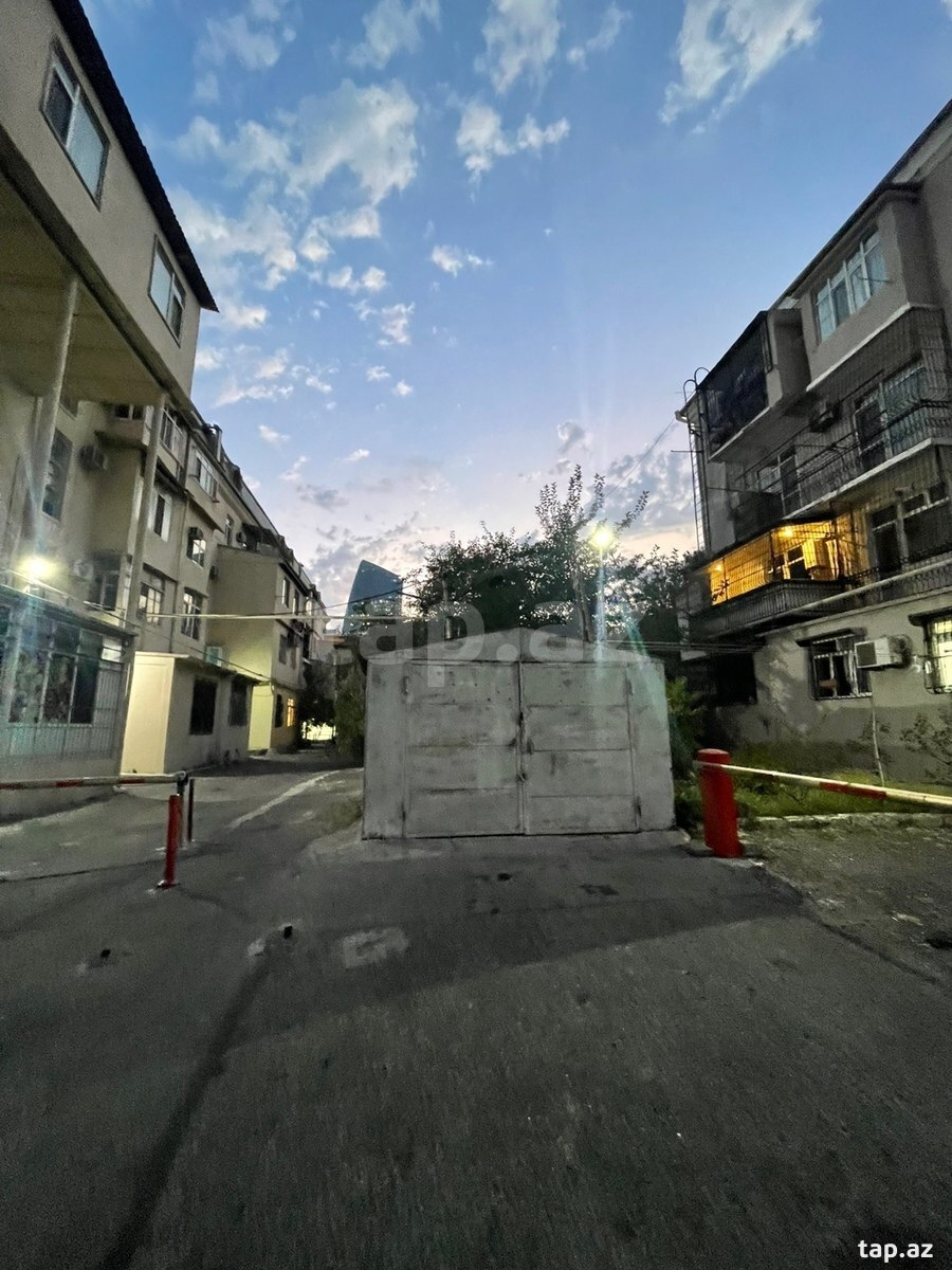 Qaraj, Xətai r.