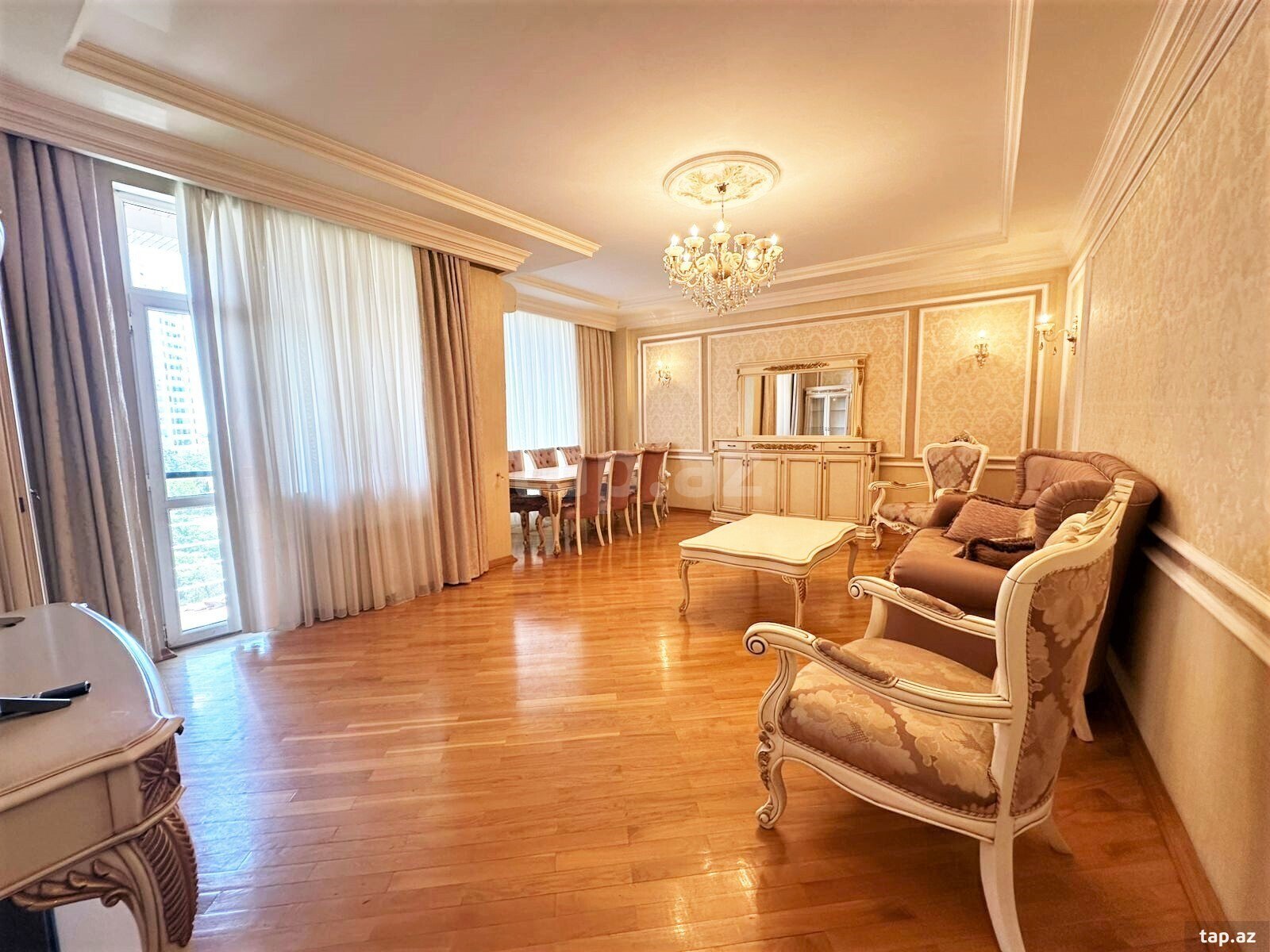 3-otaqlı yeni tikili kirayə verilir, Əbdülvahab Salamzadə küç., 130 m²