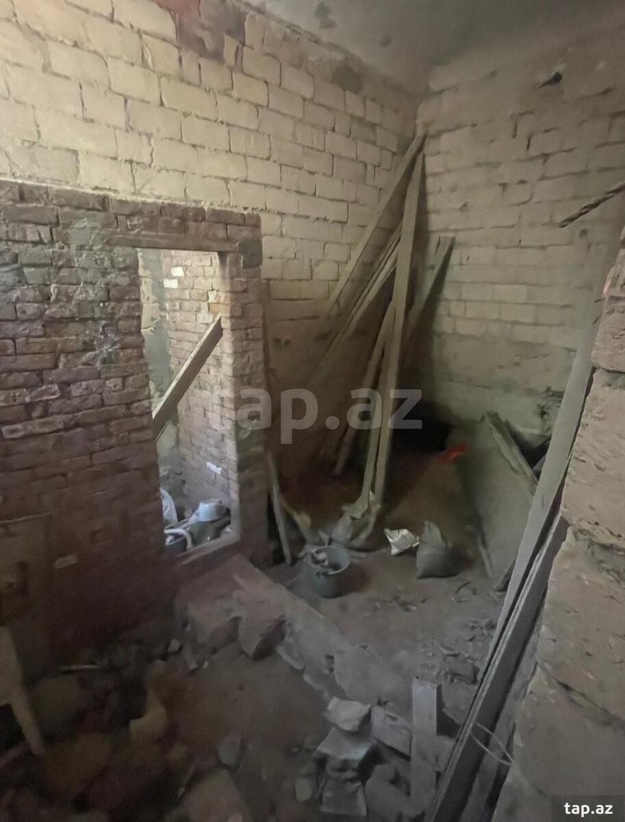 1-otaqlı mənzil, Qara Qarayev m., 18 m²