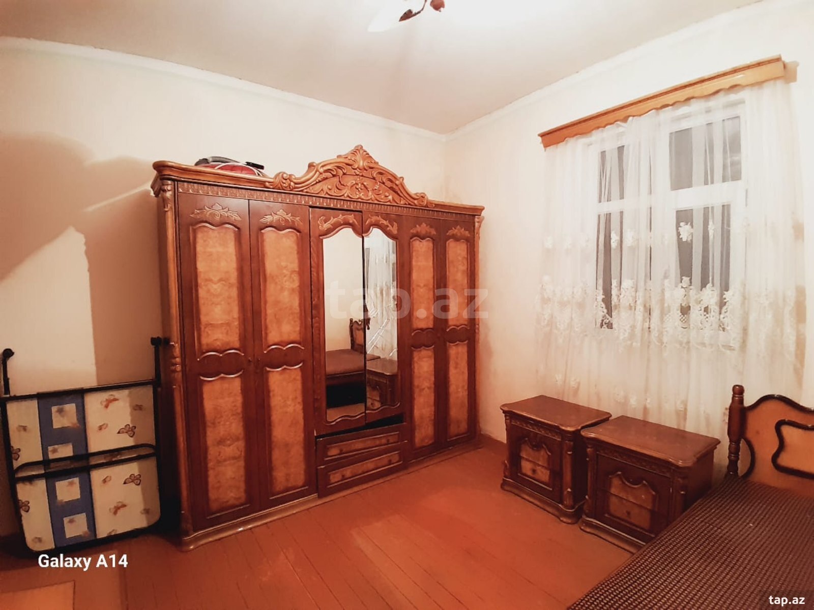 Həyət evi kirayə verilir, Nəsimi r.
