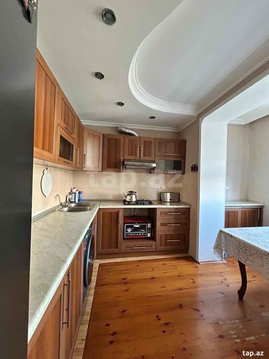 3-otaqlı mənzil, N.Tusi küç., 75 m²
