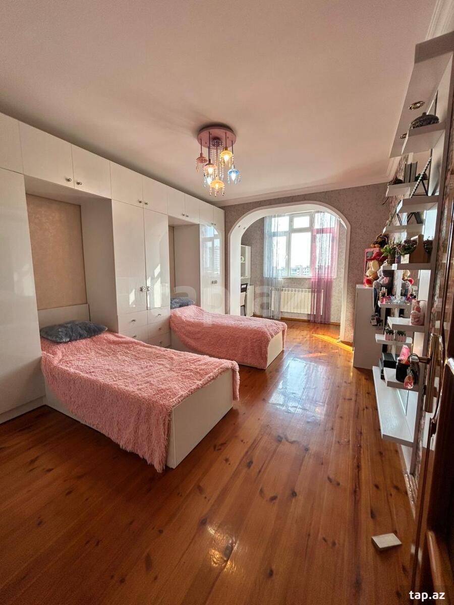 3-otaqlı mənzil, N.Tusi küç., 75 m²