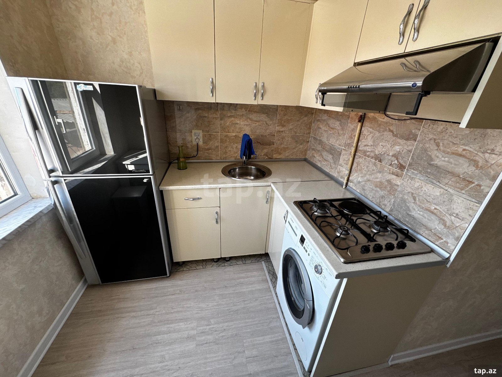 1-otaqlı mənzil kirayə verilir, Sumqayıt ş., 33 m²
