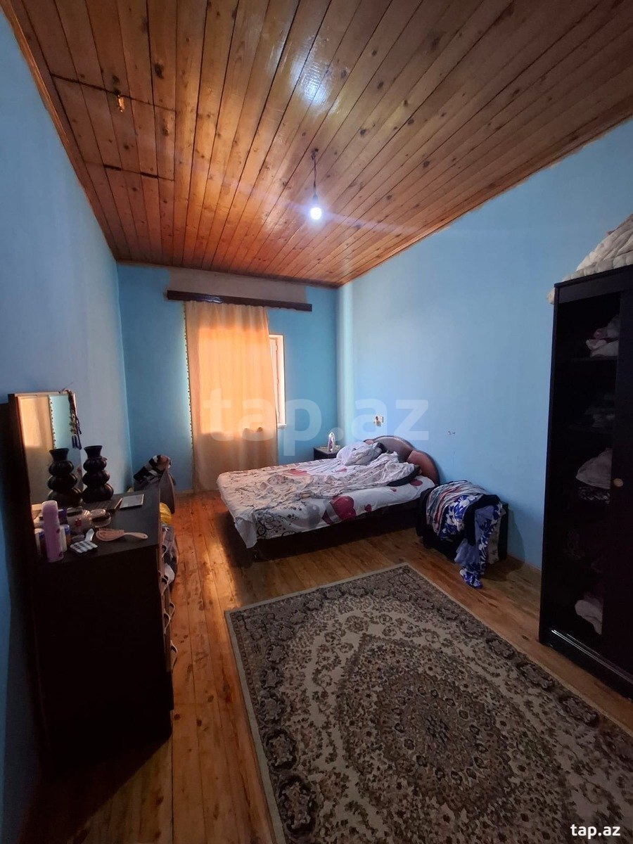 Həyət evi, Balaxanı qəs.